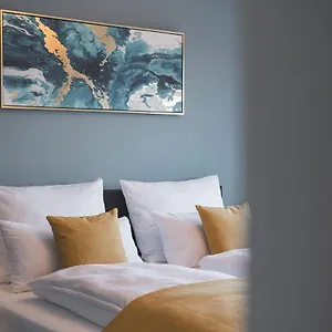  Apartment Deluxe 2 Schlafzimmer - Aufzug - Kostenlos Parken - Balkon - Messe Flughafen